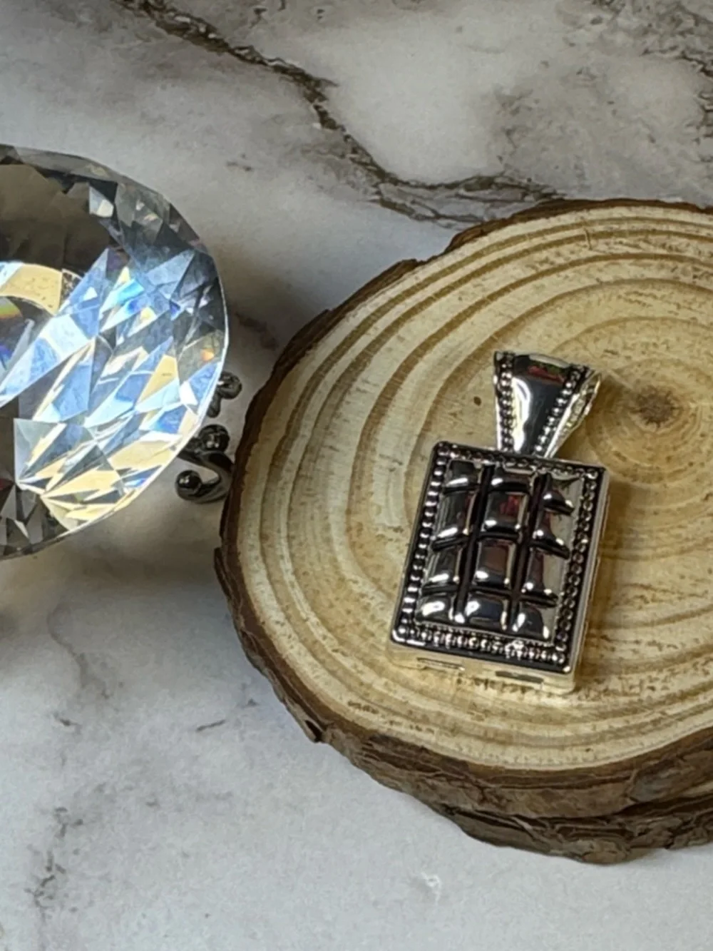 Silver Rectangular Grid Pendant - - Picture 2 of 3